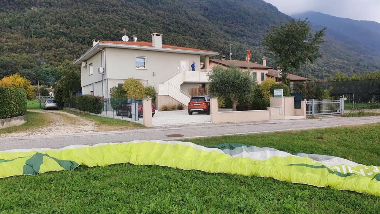 Flyingaway Borso del Grappa Exterior foto