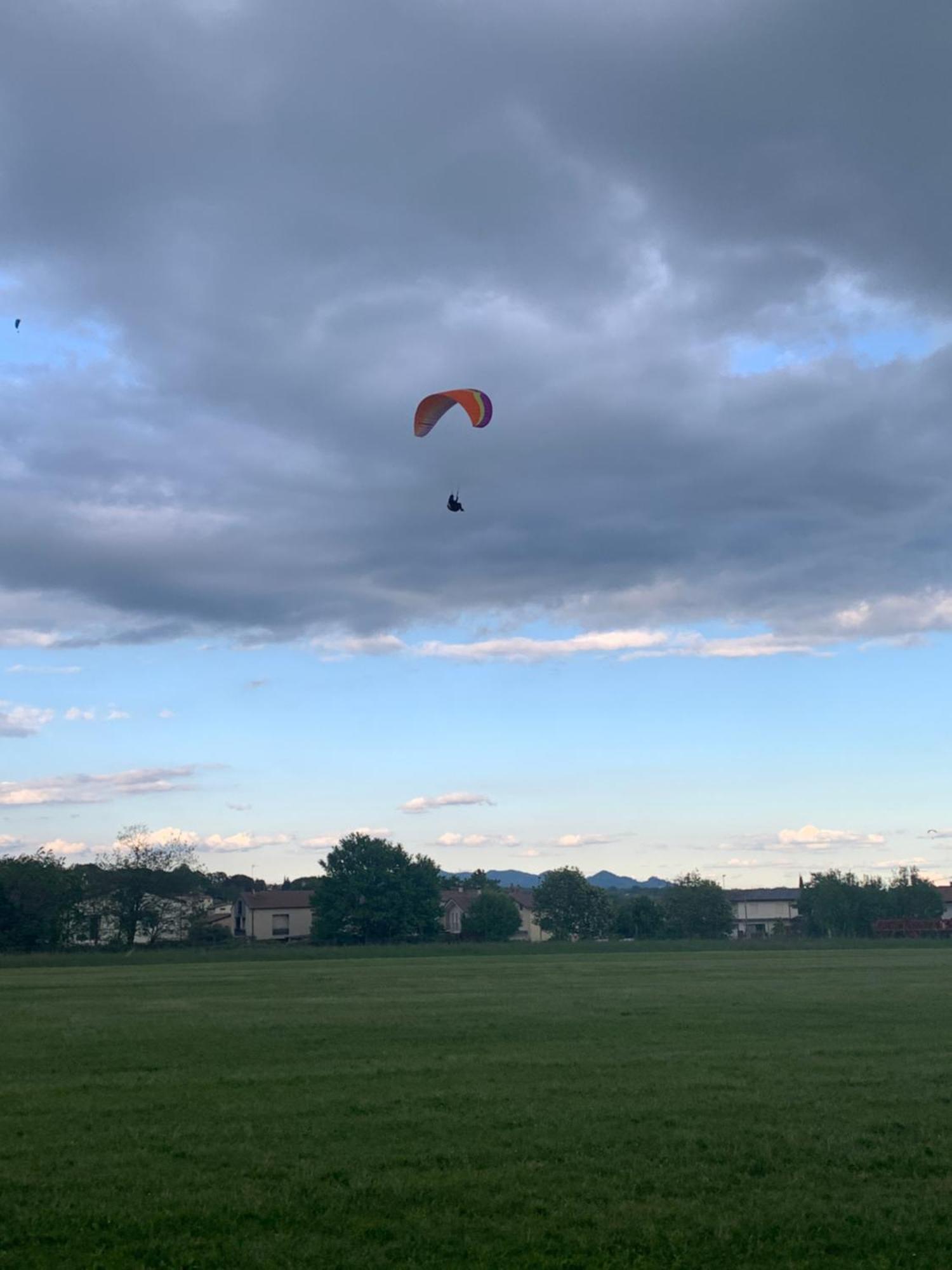 Flyingaway Borso del Grappa Exterior foto